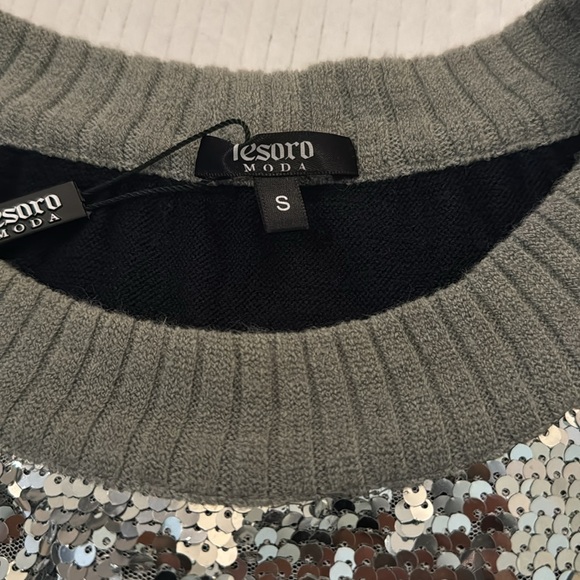 NWT Women’s Sequins Tops Size Small Black & Silver - Picture 7 of 8